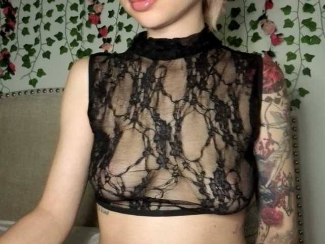 Xoxcat live cam on BongaCams