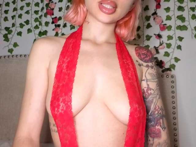 Xoxcat live webcam show