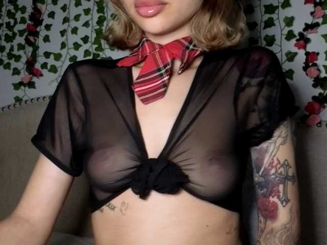 Xoxcat live cam on BongaCams