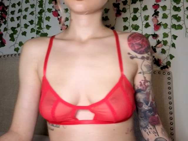 Xoxcat live cam on BongaCams