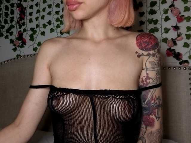 Xoxcat live cam on BongaCams