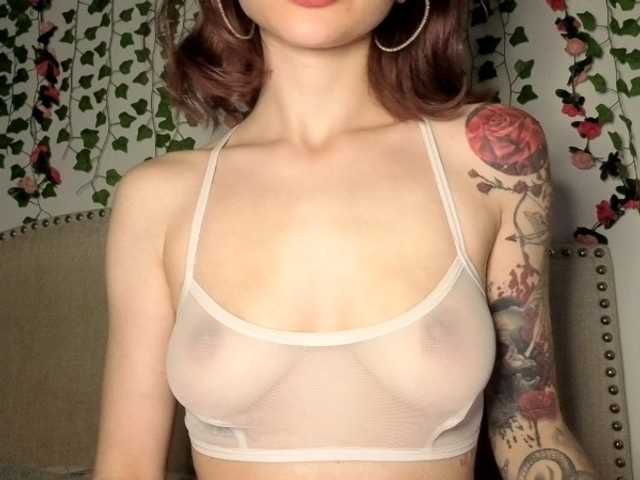 Xoxcat live cam on BongaCams