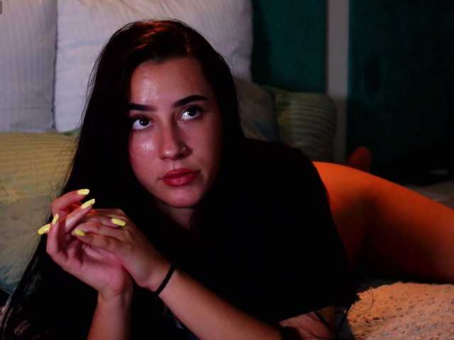 AmeliaJune live cam on BongaCams