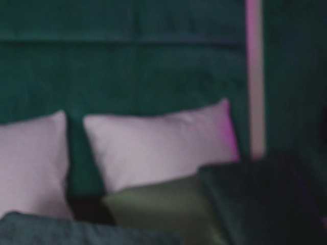 AmeliaJune live cam on BongaCams