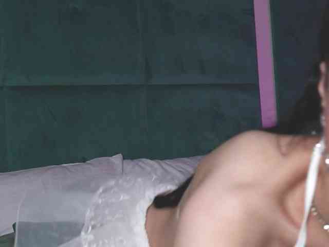 AmeliaJune
