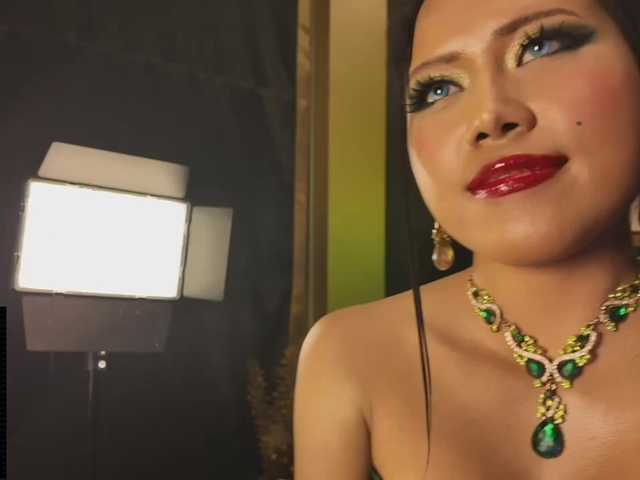 asiansquirt69 live cam on BongaCams