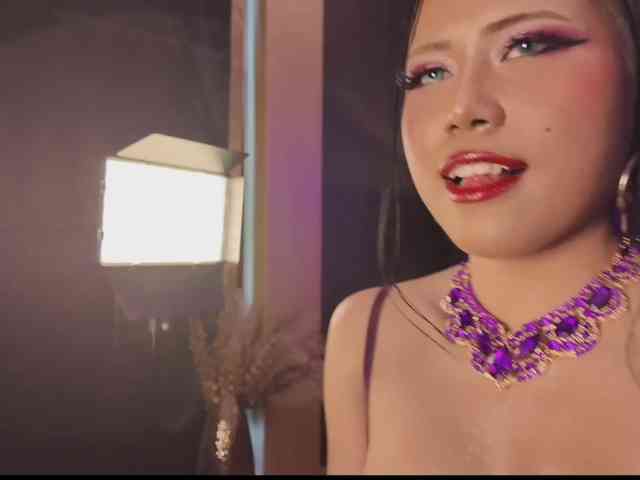 Model: asiansquirt69