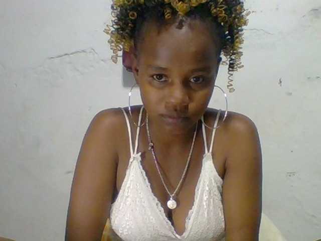 Marceliahh live cam on BongaCams