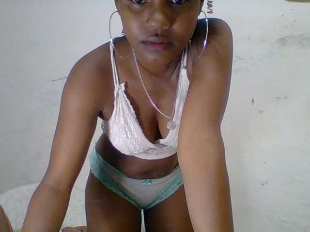 Marceliahh live cam on BongaCams