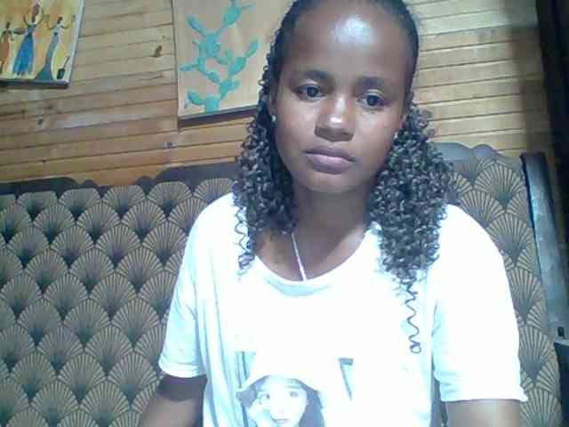 Model: Marceliahh