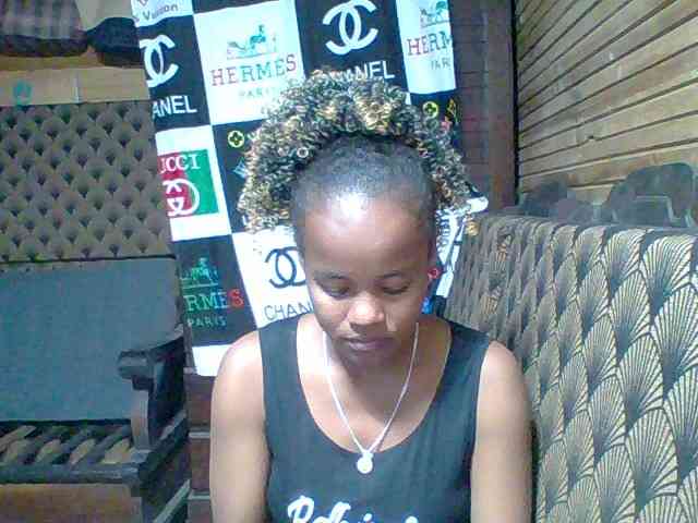Marceliahh webcam