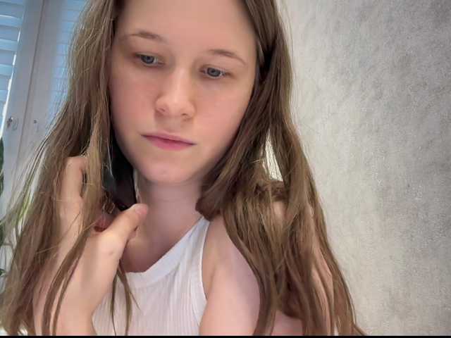 Belkayanochka live cam on BongaCams