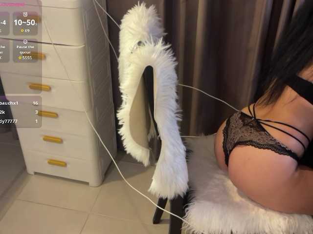 PadThai live cam on BongaCams