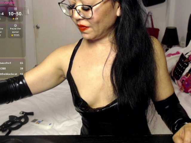 PadThai live cam on BongaCams