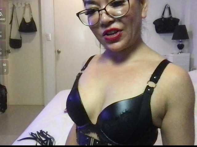 PadThai live cam on BongaCams