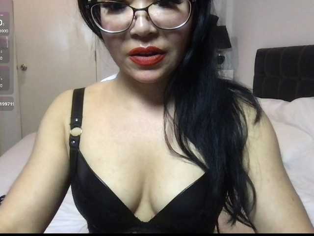 PadThai live cam on BongaCams