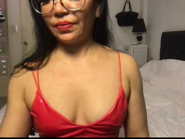 PadThai live cam on BongaCams