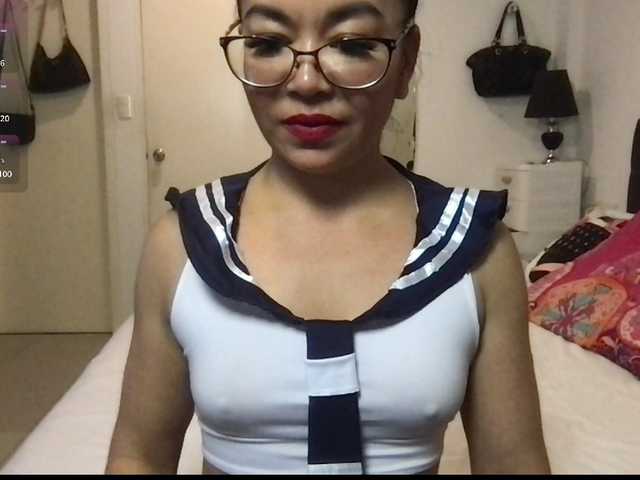 PadThai live cam on BongaCams