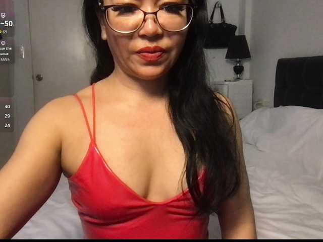 PadThai live cam on BongaCams