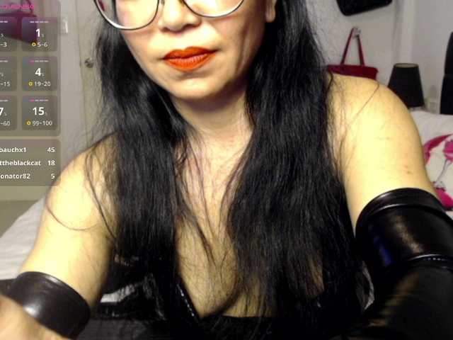 PadThai live cam on BongaCams