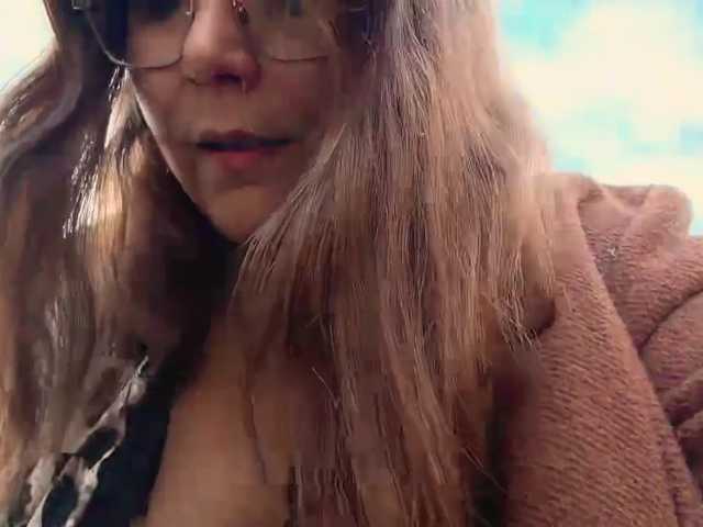 Emy-Lana live cam preview