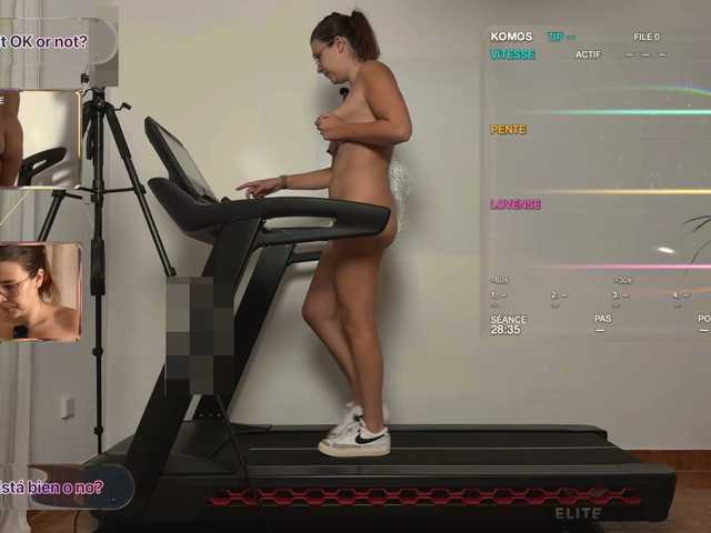 Emy-Lana live cam on BongaCams