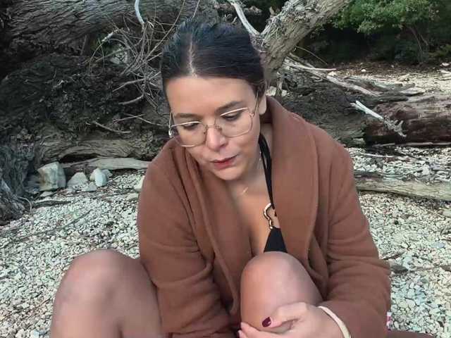 Emy-Lana live cam on BongaCams