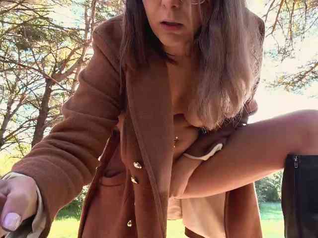 Modèle: Emy-Lana