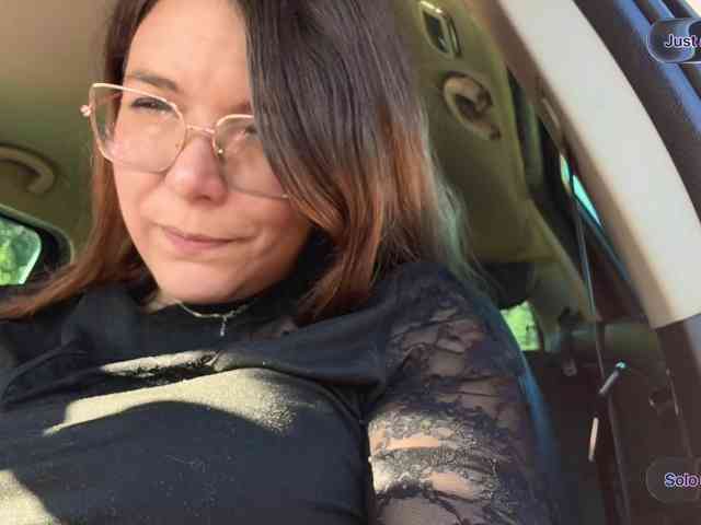 Modèle: Emy-Lana
