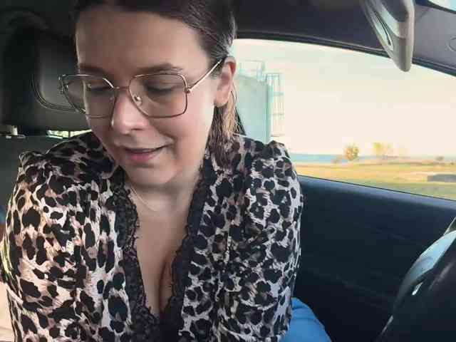 Modèle: Emy-Lana