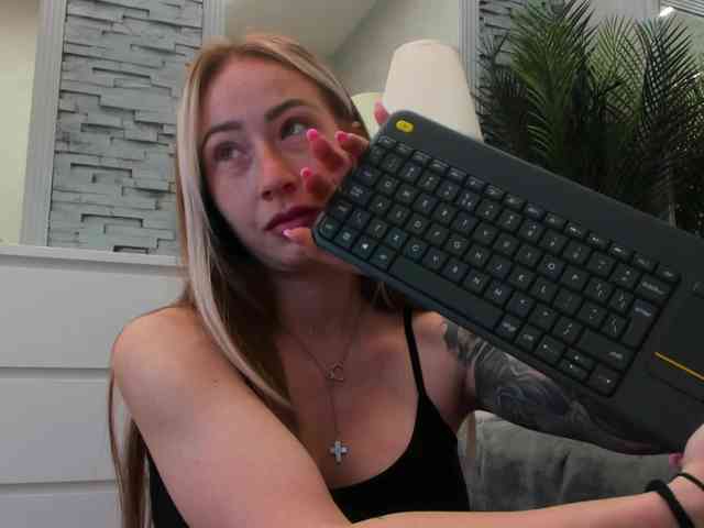 Reina-Cummings webcam