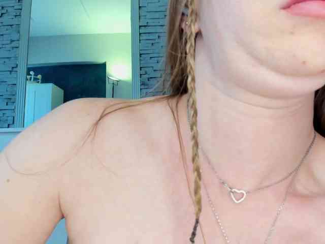Reina-Cummings webcam