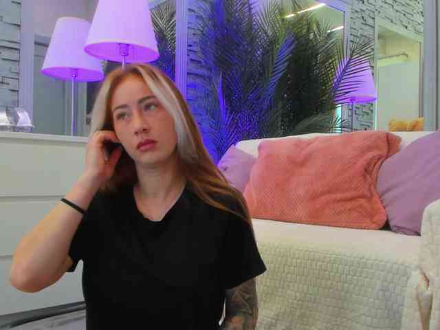 Reina-Cummings webcam