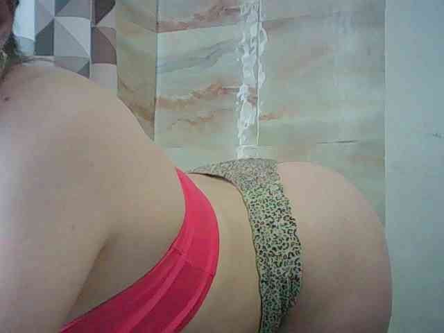 77Milana77 webcam
