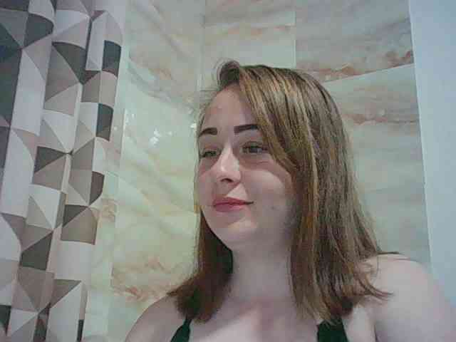 77Milana77 webcam