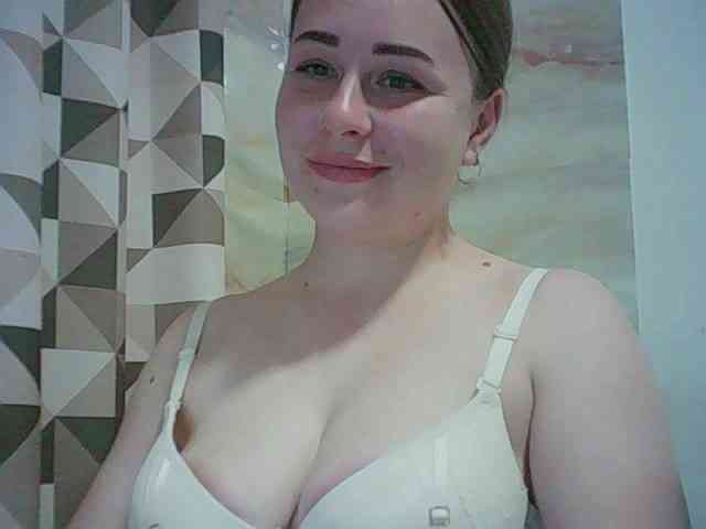 77Milana77 webcam
