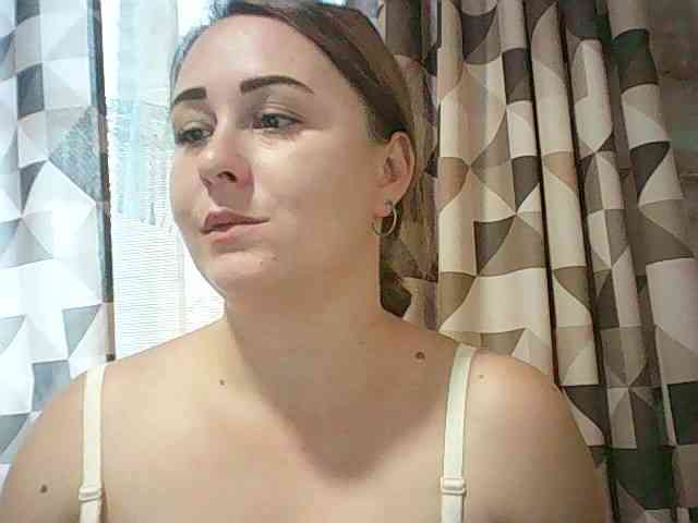 77Milana77 webcam