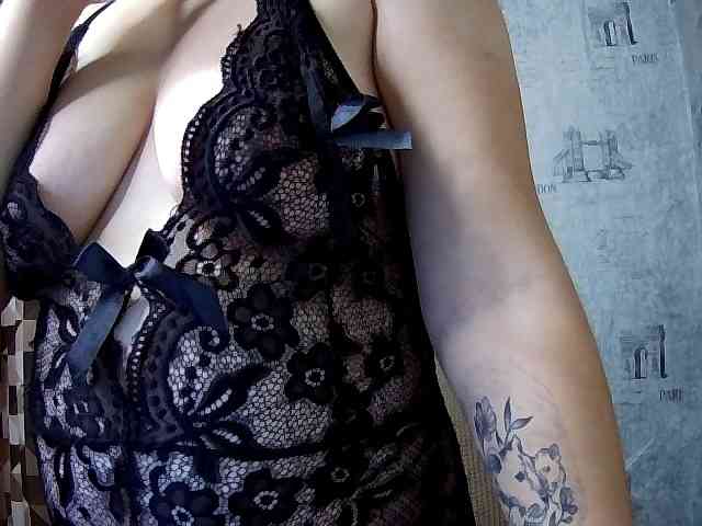77Milana77 webcam