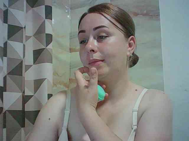 77Milana77 webcam