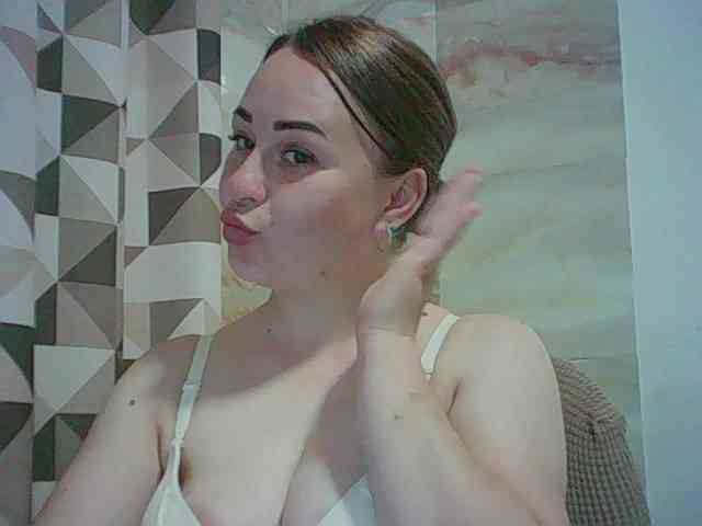 77Milana77 webcam