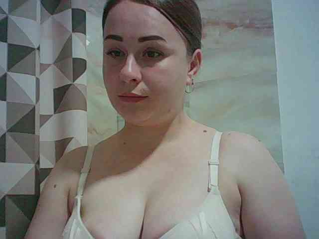 77Milana77 webcam