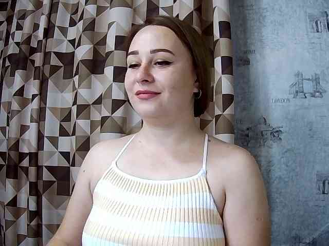 77Milana77 webcam