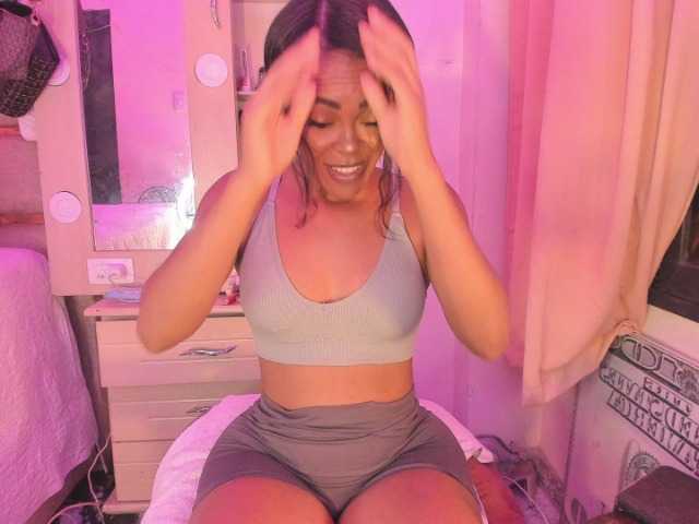 laylacarteer live cam on BongaCams