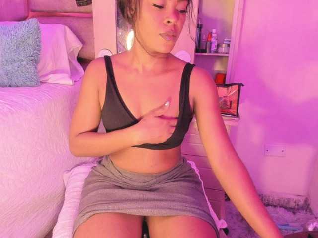 laylacarteer live cam on BongaCams