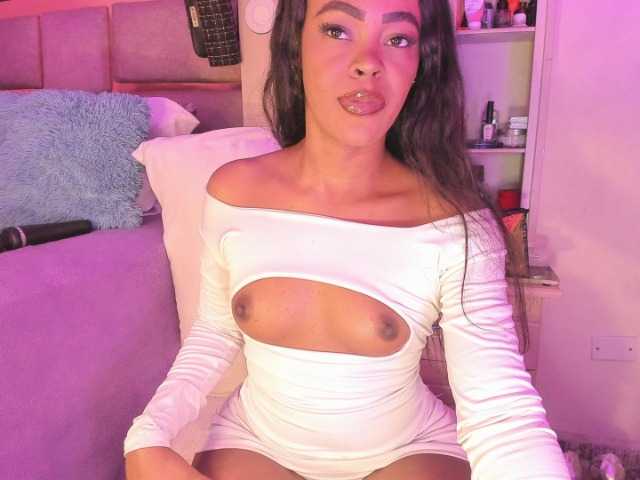 laylacarteer live cam on BongaCams