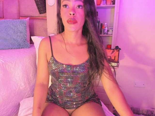 laylacarteer live cam on BongaCams