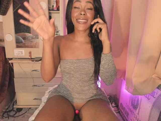laylacarteer webcam