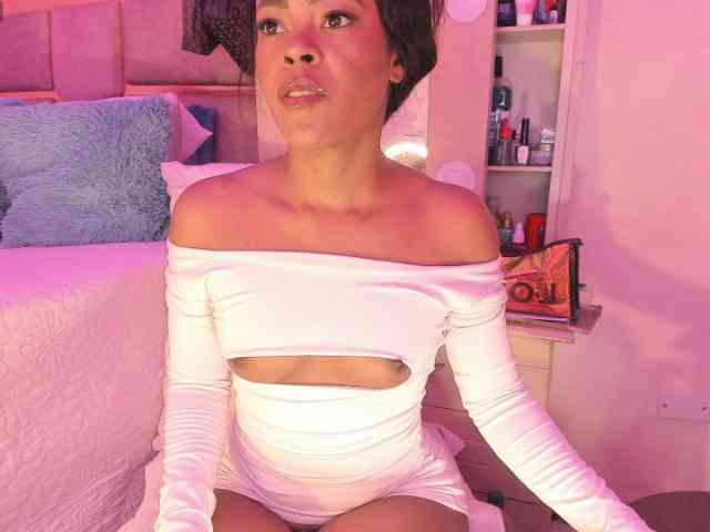 laylacarteer webcam