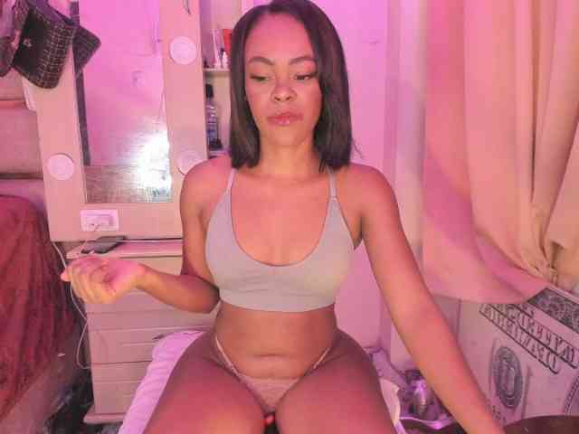 laylacarteer webcam