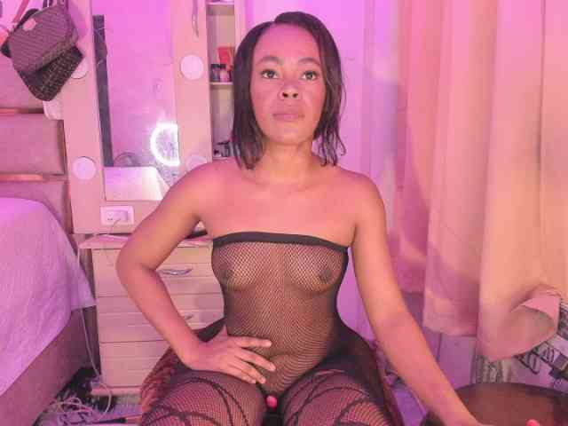 laylacarteer webcam